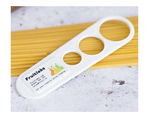 Tasty Plastic Spaghetti Measurers - Lifestyle